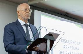 ep juan ramon perez presidente de adine durante su discurso en la asamblea general extraordinaria de