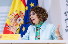 ep la vicepresidenta cuarta y ministra de hacienda y funcion publica maria jesus montero ofrece una