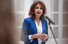ep la vicepresidenta primera del gobierno y ministra de hacienda maria jesus montero 20241104132712