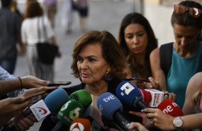 ep la vicepresidentagobiernofunciones carmen calvo ofrece declaracioneslos medioscomunicacionlafirmaconveniola agencia estatalboela real academiaciencias moralespoliticasla sedela real academia d
