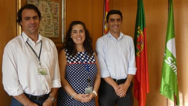 ep luis simes firmacontratocinco milloneseurostoyota