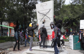 ep protestas contra el presidente de guatemala alejandro giammattei