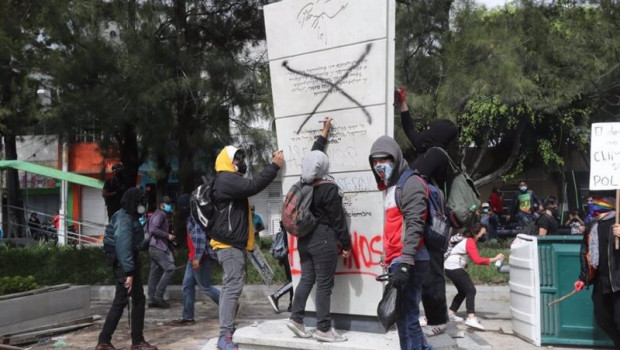ep protestas contra el presidente de guatemala alejandro giammattei