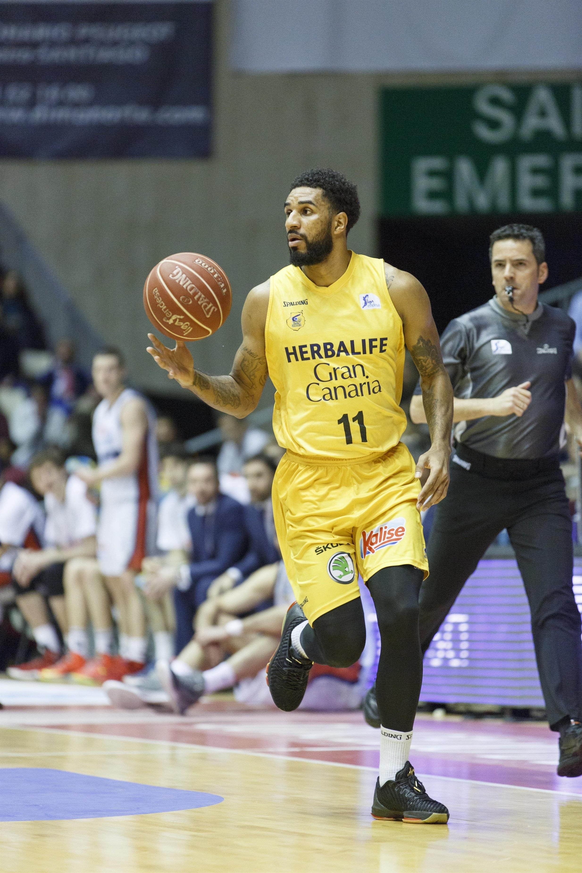 Seeley en el Rio Natura Monbus Obradoiro - Herbalife Gran Canaria | T. RUIBAL ep seeleyrio natura monbus obradoiro - herbalife gran canaria