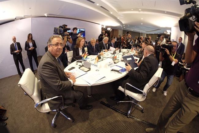 Zoido en reunión de los ministros de Interior del G-6 | TWITTER DE ZOIDO ep zoidoreunionlos ministrosinteriorg-6