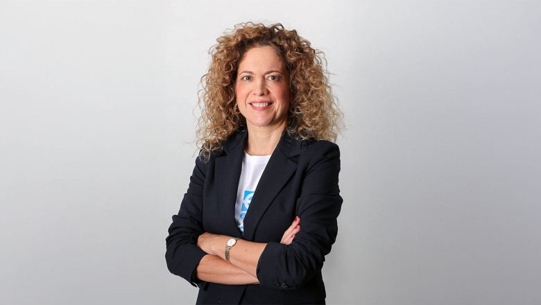 renata lopez esla formacion