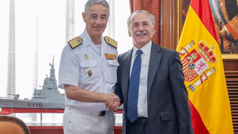 ep archivo de izquierda a derecha el almirante jefe de estado mayor de la armada antonio pineiro ep archivo de izquierda a derecha el almirante jefe de estado mayor de la armada antonio pineiro