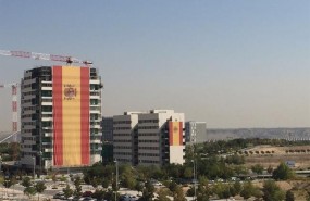 ep banderaespana gigantela fachadavalenor