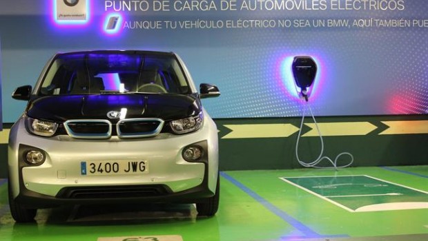 ep bmwcorte ingles estacioncarga