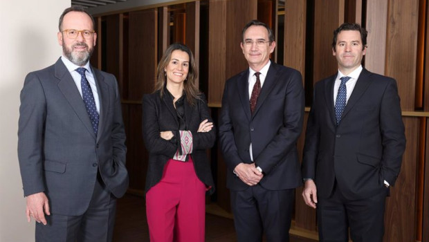 ep de izquierda a derecha ignacio paz ana calvo inigo del guayo y pablo garcia nieto