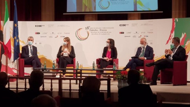 ep foro espana italia en la sede de foment del treball