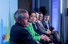 ep i d el presidente de europa press asis martin de cabiedes la economista jefe de deloitte espana