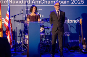 ep la embajadora en funciones de eeuu en espana rian harris y el presidente de la amchamspain jaime