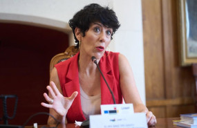 ep la ministra de inclusion seguridad social y migraciones elma saiz atiende a los medios a su ep la ministra de inclusion seguridad social y migraciones elma saiz atiende a los medios a su