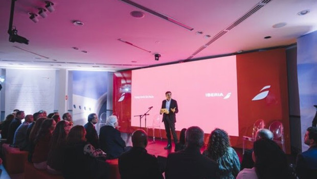 ep marco sansavini en el espacio iberia de sao paulo