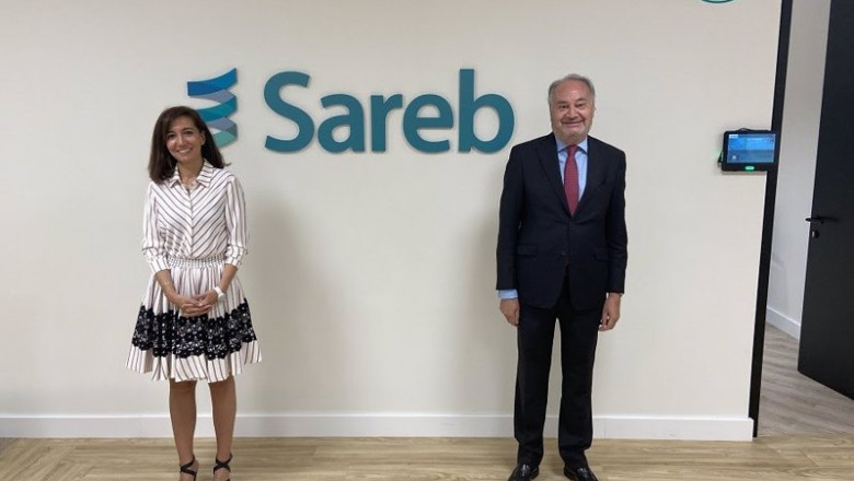 Marisa García Camarero, secretaria general de Sareb, y Juan Carlos Estévez Fernández-Novoa, presidente del Consejo General de Procuradores de los Tribunales de España. | SAREB ep marisa garcia camarero secretaria general de sareb y juan carlos estevez fernandez novoa
