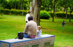 ep parque de maria luisa de sevilla con ninos
