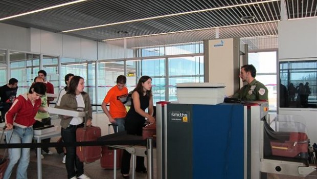 ep pasajeros realizancontrolseguridadlavacolla