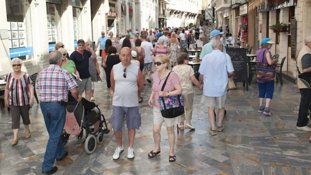 ep turistas por las calles de cartagena murcia