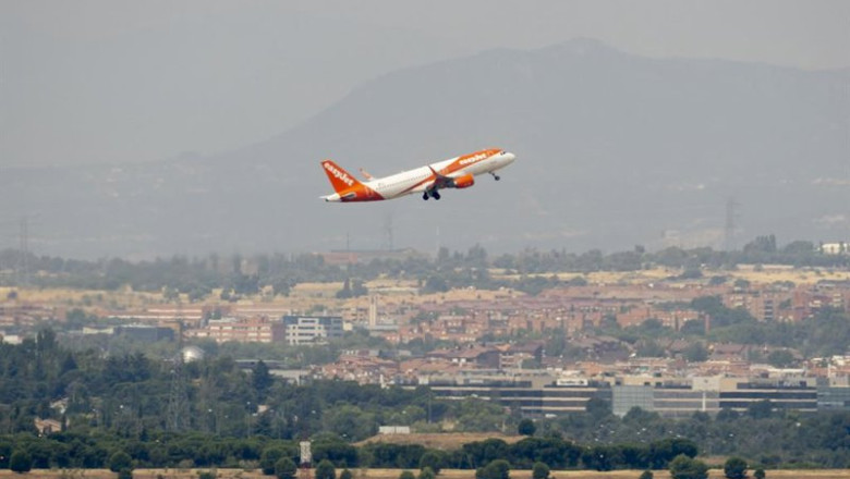 ep vista de un avion despegando ep vista de un avion despegando