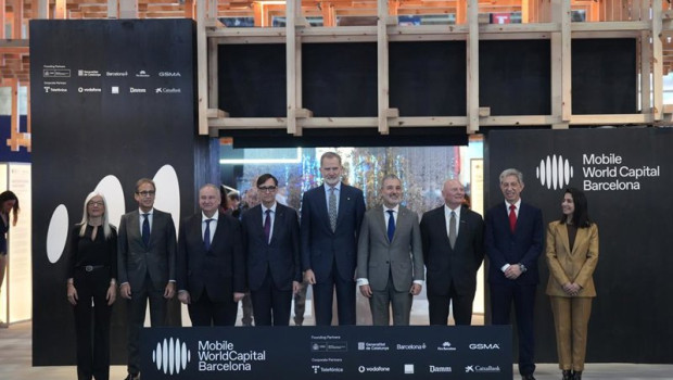 ep 2i 3d el presidente de fira de barcelona pau relat el ministro de industria y turismo jordi hereu