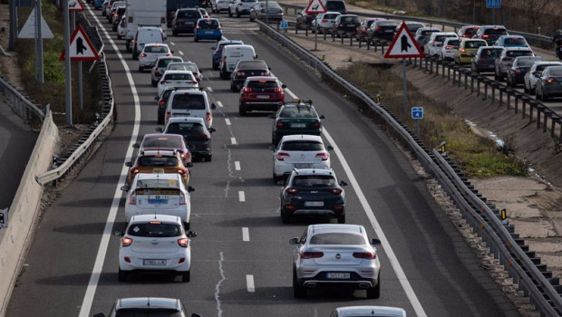 ep archivo   decenas de vehiculos en el kilometro 15 de la a3 a 5 de enero de 2024 en madrid espana