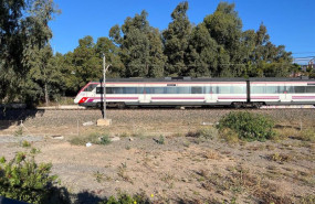 ep archivo   tren de cercanias de renfe en la linea c 1 entre malaga y fuengirola