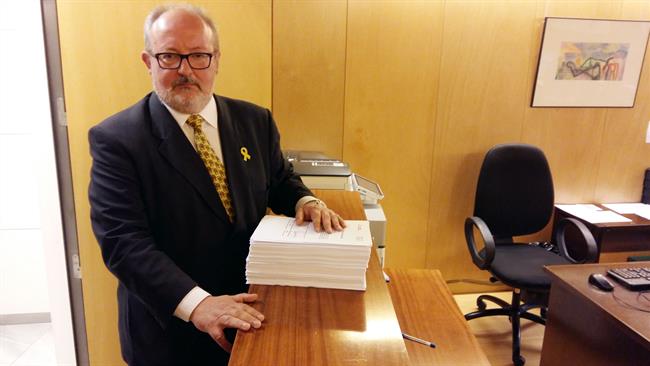 El diputado de ERC Joan Capdevila registra sus enmiendas a los PGE 2018 | ERC CONGRESO ep diputadoerc joan capdevila registraenmiendaslos pge 2018