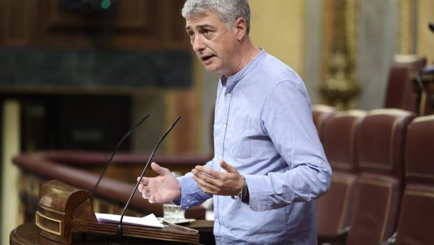 ep el diputado de eh bildu oskar matute interviene en una sesion plenaria en el congreso
