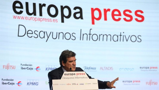 ep el ministro de inclusion seguridad social y migraciones jose luis escriva en el desayuno