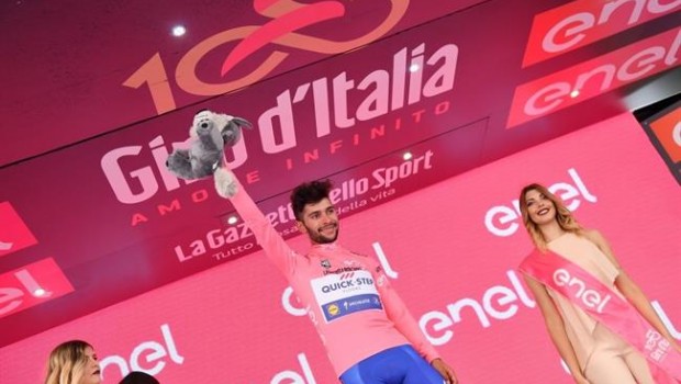 ep fernando gaviria giro