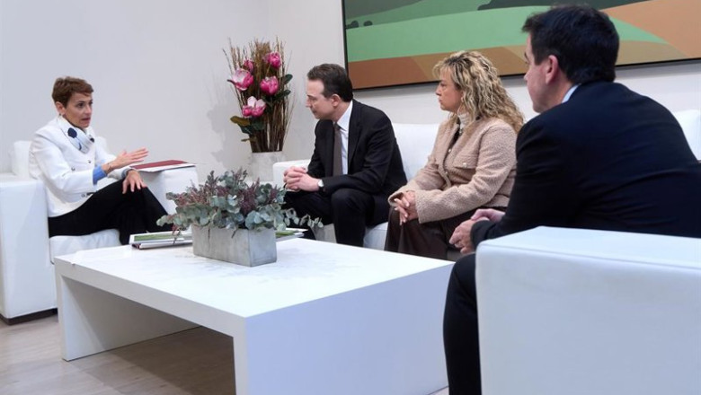 ep la presidenta de navarra maria chivite y el consejero de industria y de transicion ecologica y