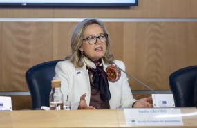 ep la presidenta del grupo bei nadia calvino durante una rueda de prensa en la sede de la comision