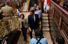 ep la vicepresidenta del gobierno en funciones carmen calvo y el presidente del gobierno en