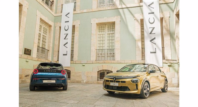 ep lancia abre pedidos de su nuevo ypsilon en espana con una gama electrificada desde 23900 euros ep lancia abre pedidos de su nuevo ypsilon en espana con una gama electrificada desde 23900 euros