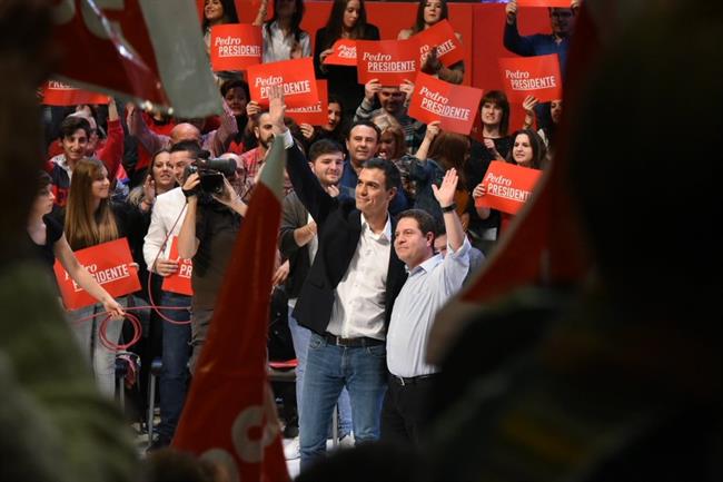Pedro Sánchez y Page | EUROPA PRESS/PSOE - Archivo ep pedro sanchezpage