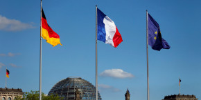 les drapeaux de l allemagne de la france et de l union europeenne devant la chancellerie allemande 20221128192626 