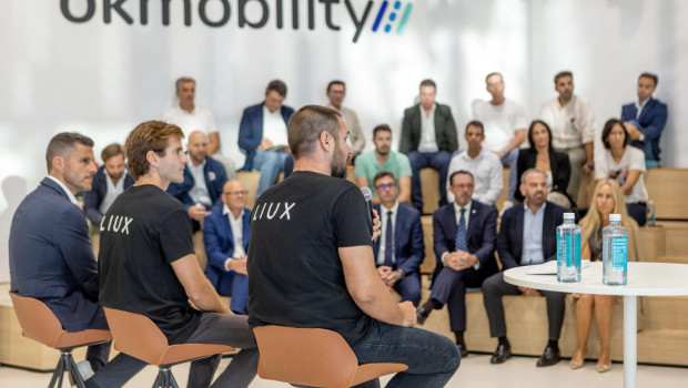 acto presentacin liux ok mobility 