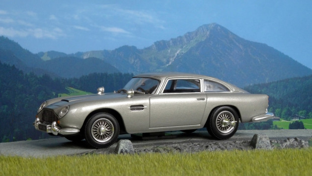 aston martin dl db5 voiture auto uk go fabricant industrie