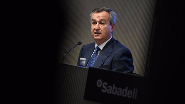 ep archivo el consejero delegado del banco sabadell cesar gonzalez bueno interviene durante la ep archivo el consejero delegado del banco sabadell cesar gonzalez bueno interviene durante la