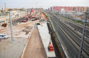ep archivo   vista de las obras del corredor mediterraneo en el puente de la av fernando abril