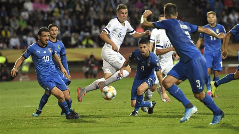 Bernardeschi y Jorginho, con la selección de Italia. | Markku Ulander/Lehtikuva/dpa ep bernardeschi y jorginho con la seleccion de italia