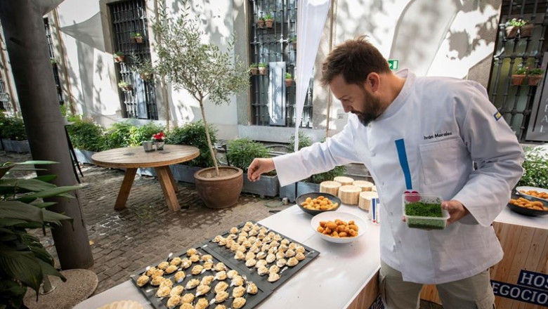 El día de la hostelería se celebrará el próximo 8 de octubre con ofertas de ocio y gastronomía en Madrid | DÍA DE LA HOSTELERÍA - Archivo ep el dia de la hosteleria se celebrara el proximo 8 de octubre con ofertas de ocio y gastronomia en