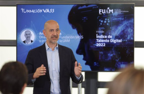 ep el director de la fundacion vass antonio rueda en la presentacion del v estudio empleabilidad y ep el director de la fundacion vass antonio rueda en la presentacion del v estudio empleabilidad y