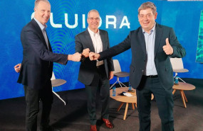 ep el director financiero xavier tintore el presidente ejecutivo bruce brooks y el ceo de fluidra ep el director financiero xavier tintore el presidente ejecutivo bruce brooks y el ceo de fluidra