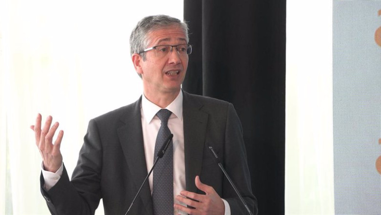 ep el gobernador del banco de espana pablo hurtado en el foro de economia en badajoz ep el gobernador del banco de espana pablo hurtado en el foro de economia en badajoz
