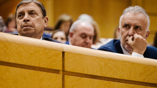 ep el ministro de agricultura luis planas i y el ministro de politica territorial y memoria