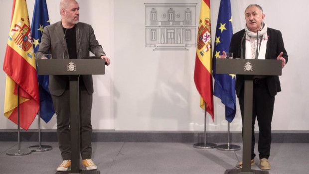 ep el secretario general de ccoo unai sordo y el secretario general de ugt pepe alvarez comparecen