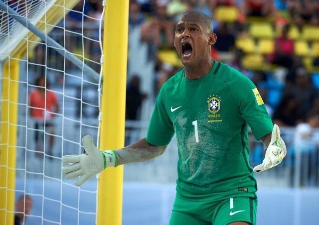 ep guardameta mao celebravictoriabrasilmundialfutbol playa