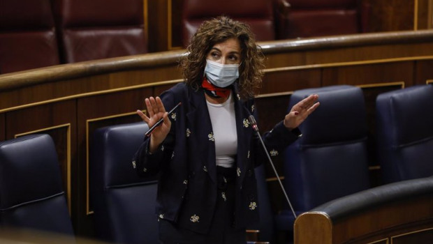 ep la ministra portavoz y de hacienda maria jesus montero interviene durante la sesion de control al